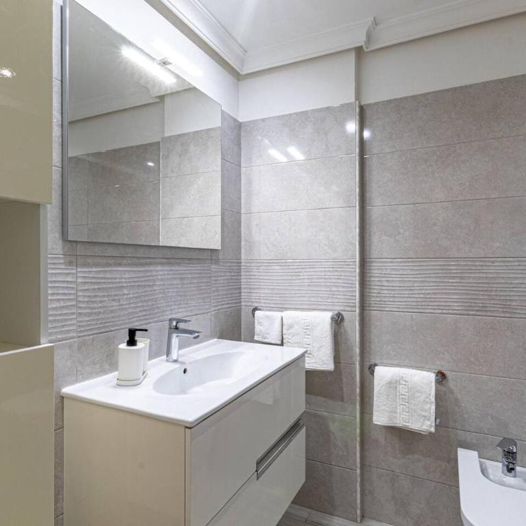 Santos Lerch Sol Apartment - Two-Bedroom Apartment - 30