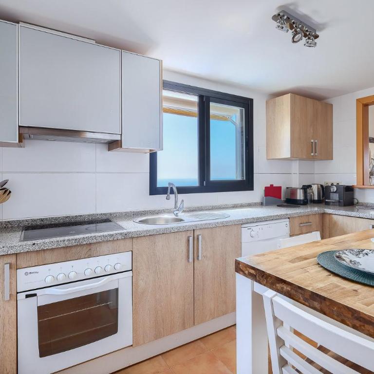 Hollywood Hills - Seaview Apartment - Apartamento - 10