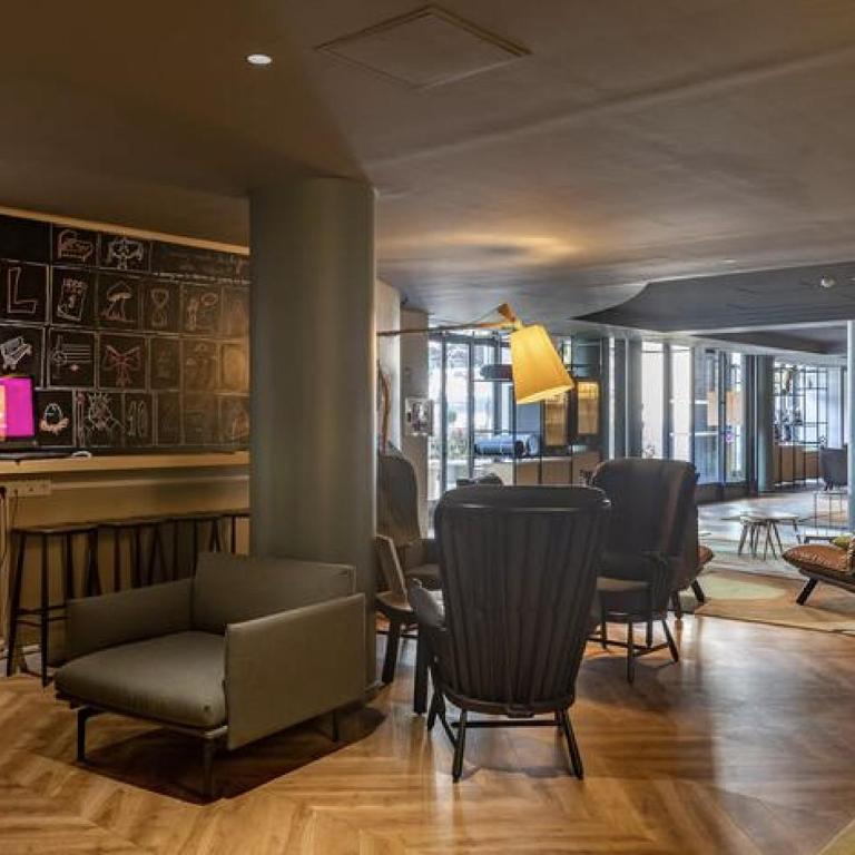 Lila Home - Tour Eiffel à 10mn - Balcon et Parking offert - Appartement 1 Chambre - 17
