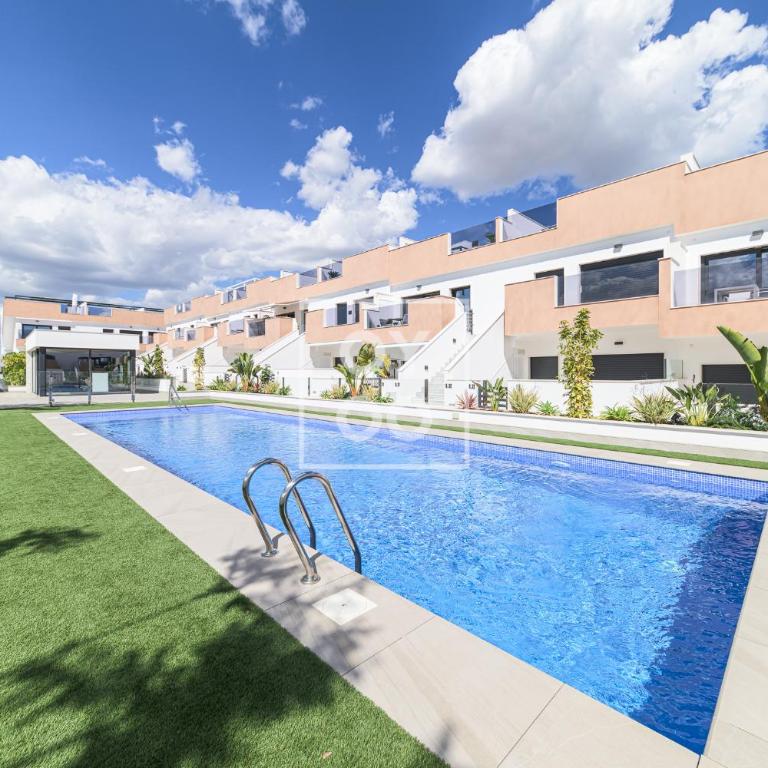 La Rambla Sky Penthouse - Rooftop BBQ pool near beach - by Oyoostays - Deluxe-Apartment mit 2 Schlafzimmern und Gartenblick - 1