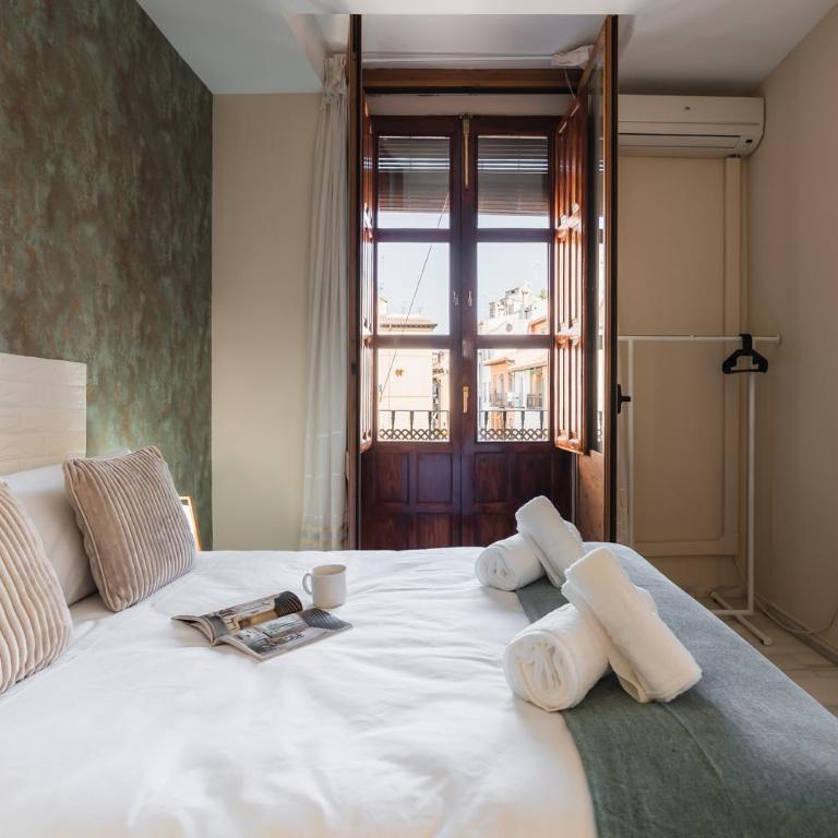 tuGuest Elvira II - One-Bedroom Apartment - 1