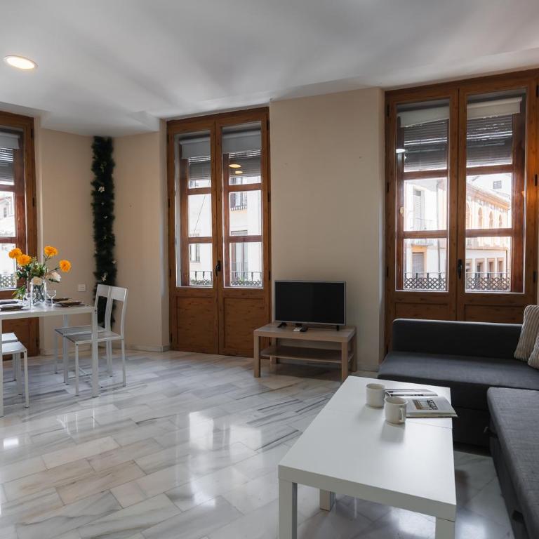 tuGuest Elvira II - One-Bedroom Apartment - 4