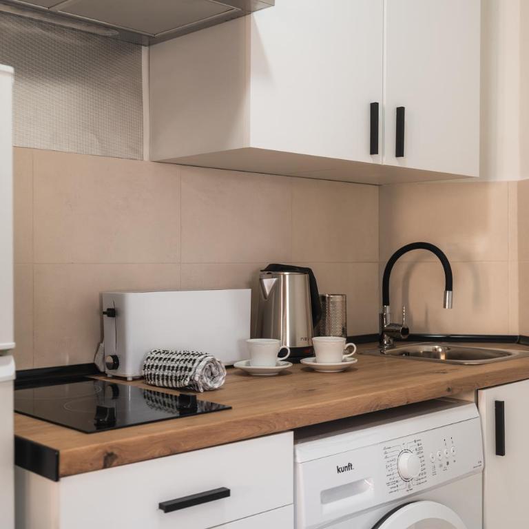 tuGuest Elvira II - One-Bedroom Apartment - 5