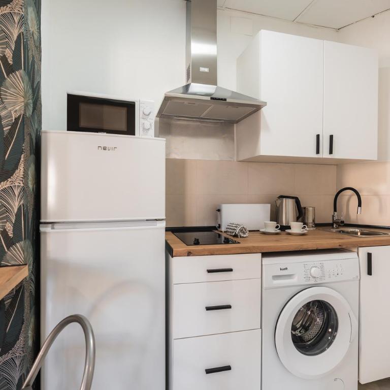 tuGuest Elvira II - One-Bedroom Apartment - 32