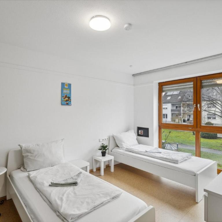 Monteurswohnungen in Augsburg und Umgebung - Five-Bedroom House - 3