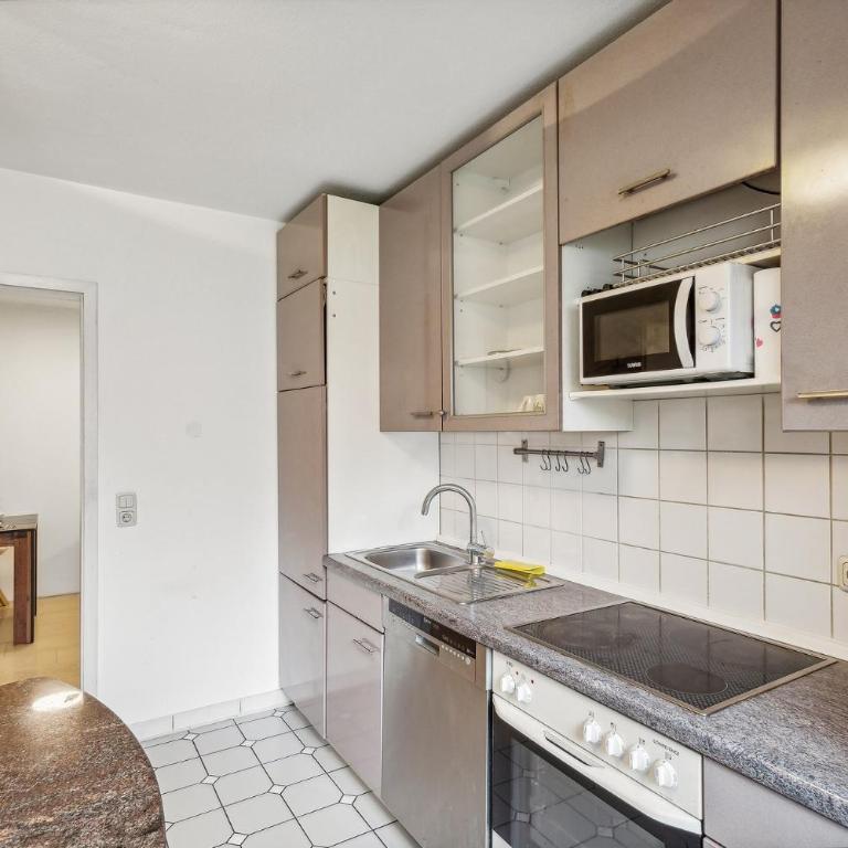 Monteurswohnungen in Augsburg und Umgebung - Five-Bedroom House - 18
