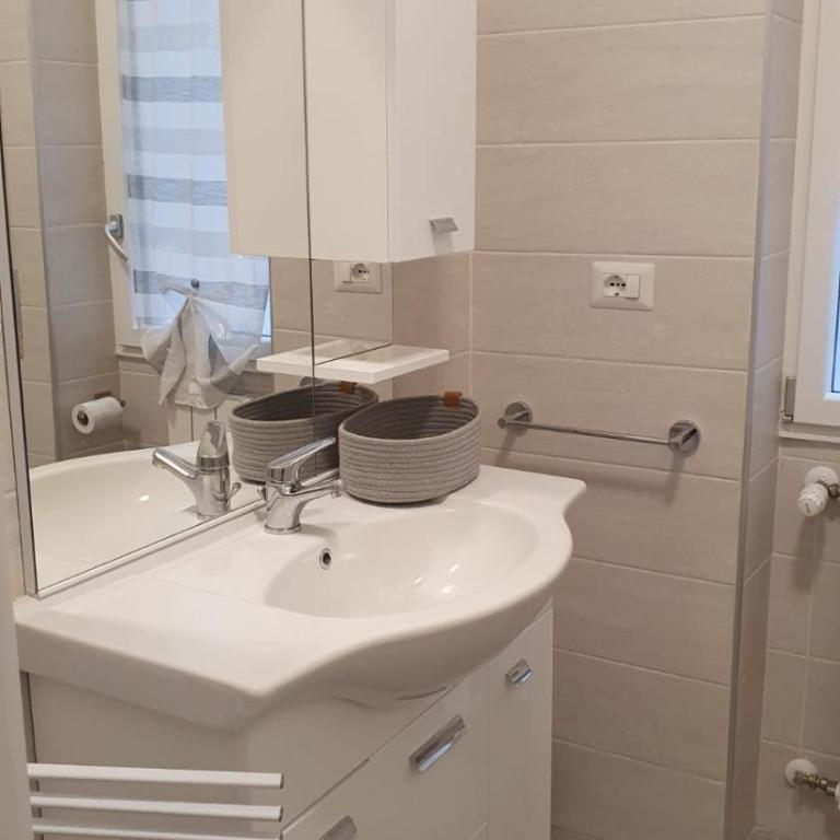 Bella Roma Stay - Two-Bedroom Apartment - 21