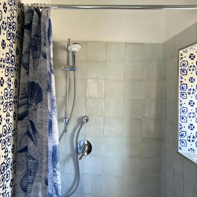 Casa Garibaldi - Appartamento con 1 Camera da Letto e Terrazza - 8