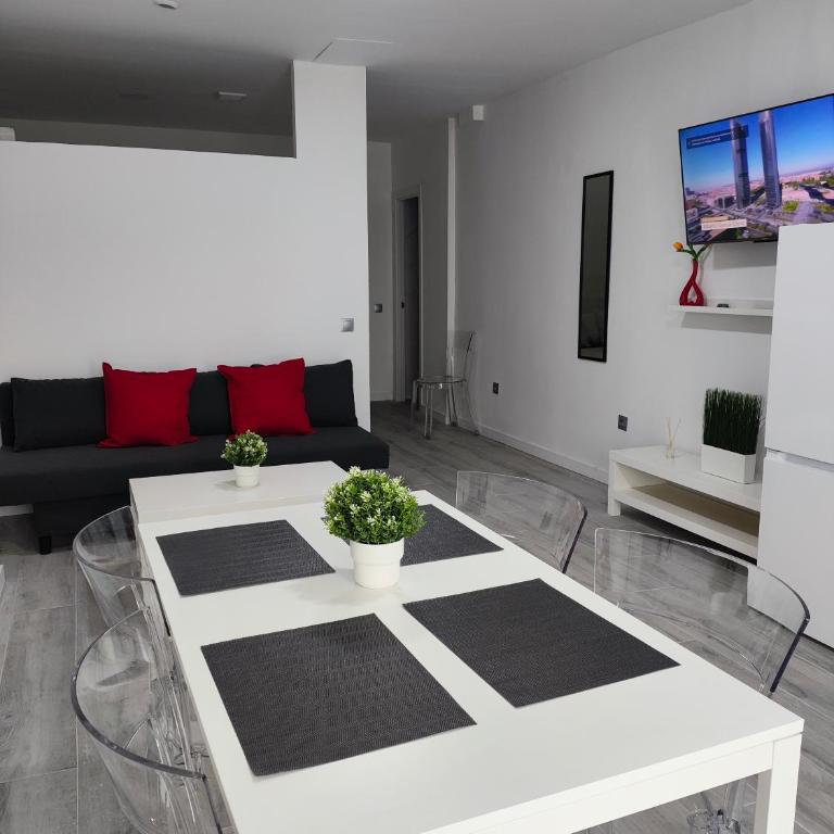 Santurce A2 Centro Wizink Bernabeu - One-Bedroom Apartment - 1