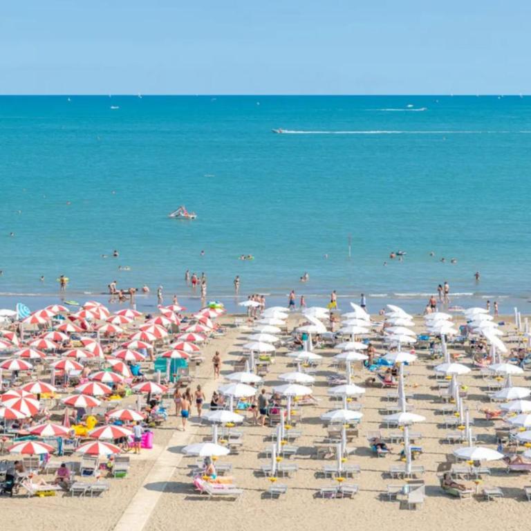 Modern flat with balcony in a residence in Caorle - Appartamento - 22
