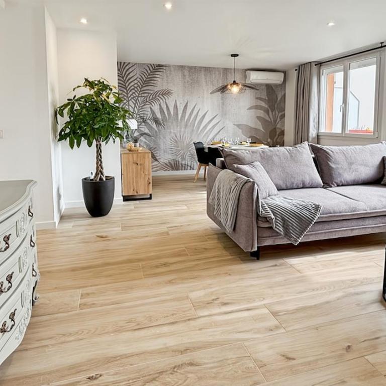 Appartement a quelques minutes à pieds des plages - Apartment mit 2 Schlafzimmern und Balkon - 14