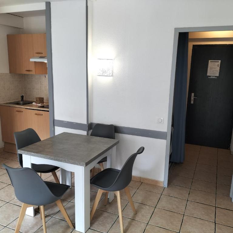 Résidence Graziella Appartement 210 - Appartamento Deluxe con 1 Camera da Letto e Vista Giardino - 10
