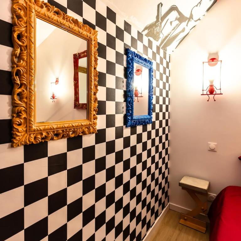 Privatize 3 lofts 300 m2 & games bar by LOFT URBAN - Appartamento con 1 Camera da Letto - 55