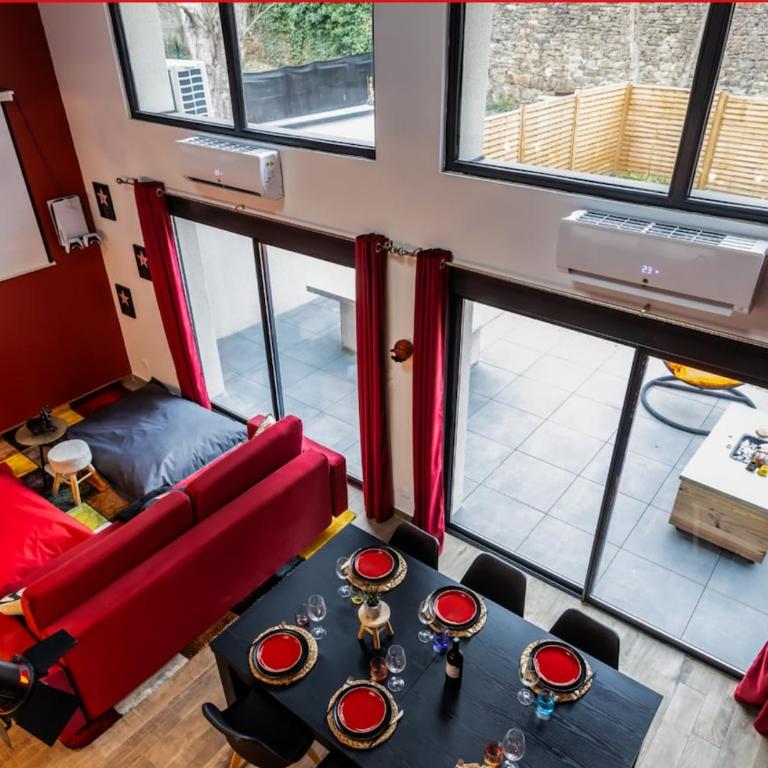 Privatize 3 lofts 300 m2 & games bar by LOFT URBAN - Appartamento con 1 Camera da Letto - 70