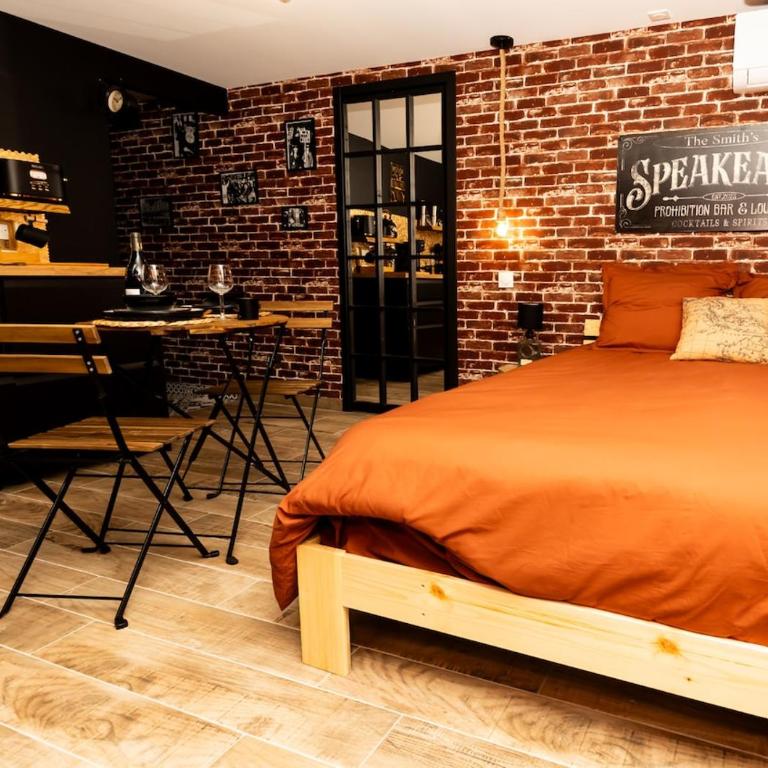 Privatize 3 lofts 300 m2 & games bar by LOFT URBAN - Appartamento con 1 Camera da Letto - 72