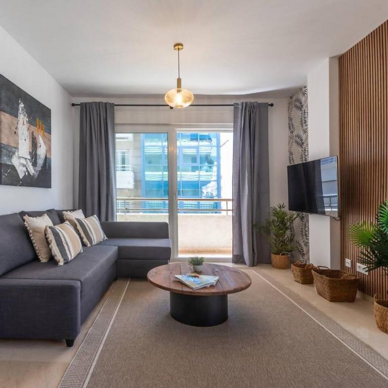 Apartamento Camelias Marbella Playa con Parking - Apartamento de 3 dormitorios con vistas al mar - 10