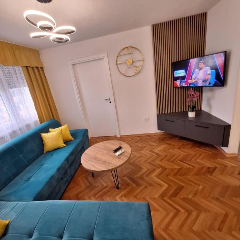 URBAN apartment Banja Luka - Three-Bedroom Apartment - 48