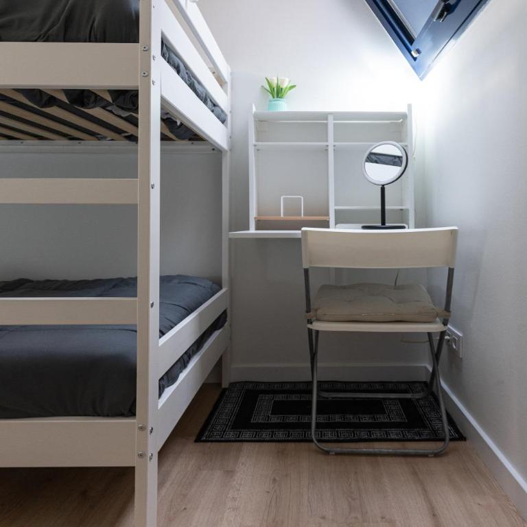 Acogedor apartamento en Camp Nou - Two-Bedroom Apartment - 18