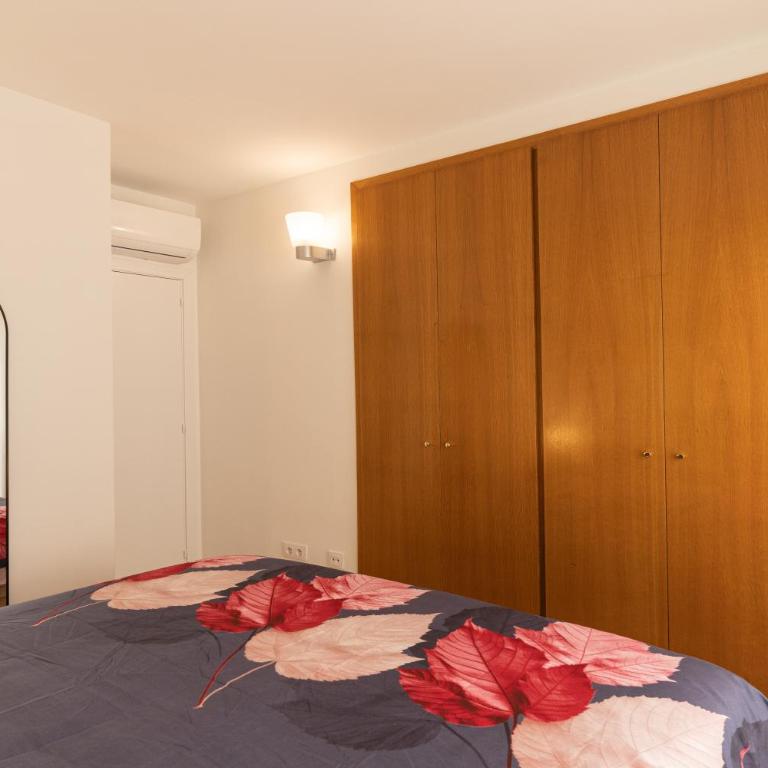 Acogedor apartamento en Camp Nou - Two-Bedroom Apartment - 17