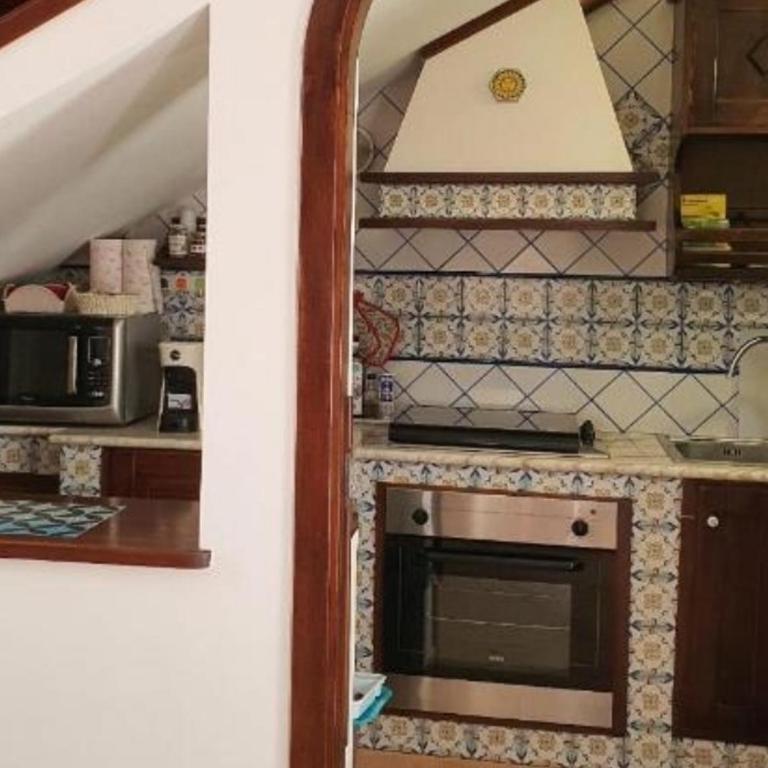 Donna Rosa - Your Home in Taormina - One-Bedroom Apartment with Garden - 22