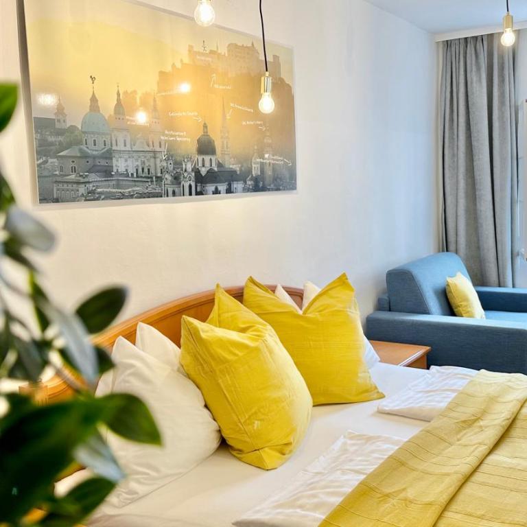 Hotel Krone 1512 - Standard Doppelzimmer mit Straßenblick - 11