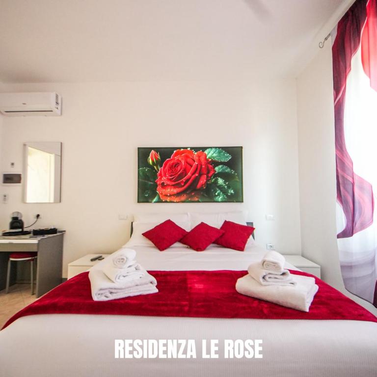 Residenza Le Rose FREE BIKE - Camera Matrimoniale con Bagno Privato - 1