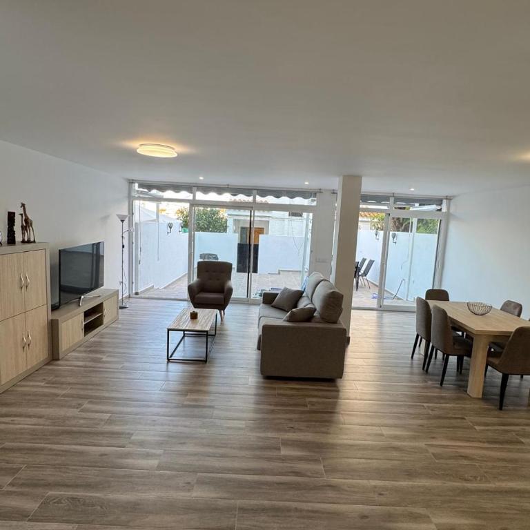 Bungalow Noa - Three-Bedroom Vacation Home - 7
