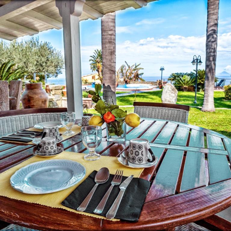 B&B Villa Bency - Suite Deluxe con Vista Mare - 32
