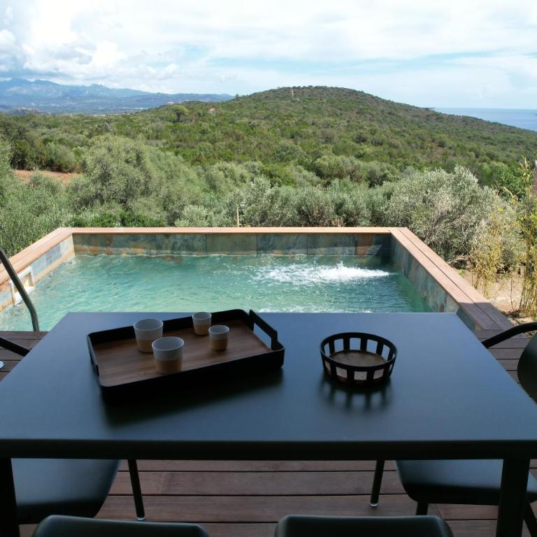 Résidence U Pirellu - Villa avec Piscine Privée - 1
