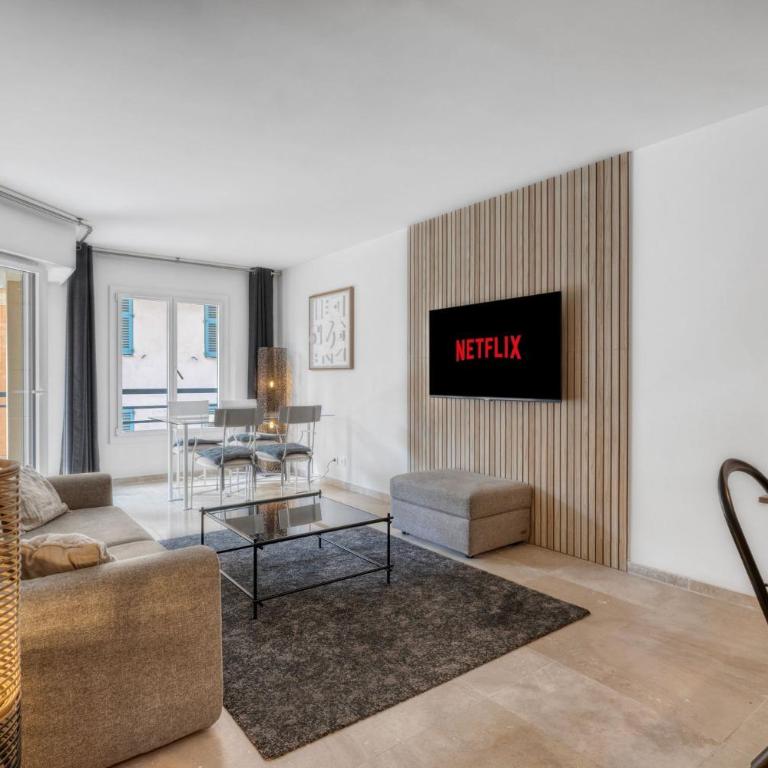 1 Chambre - Ascenseur - Spacieux - Proche palais - Apartamento de 1 dormitorio - 5
