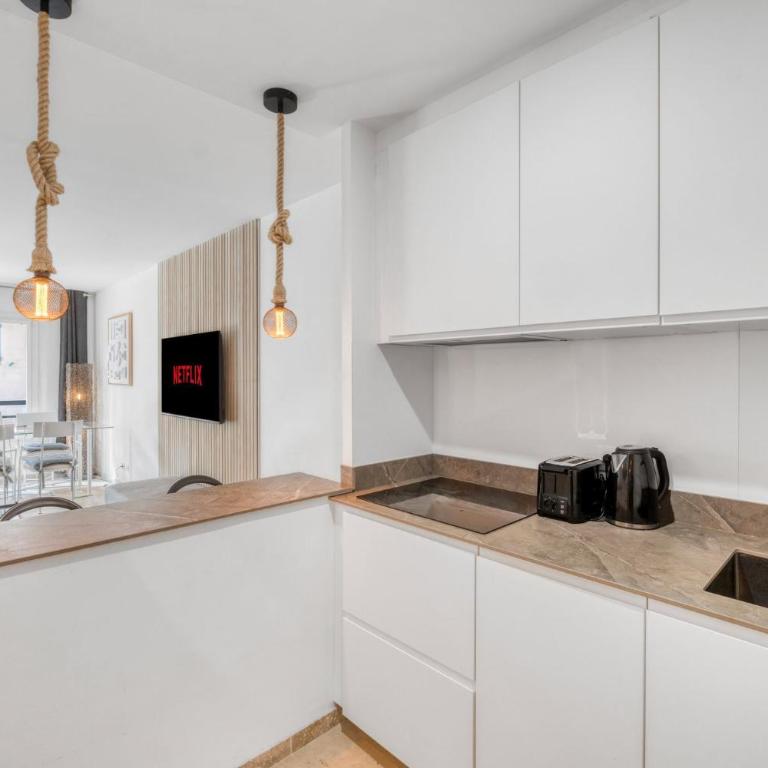 1 Chambre - Ascenseur - Spacieux - Proche palais - Apartamento de 1 dormitorio - 7