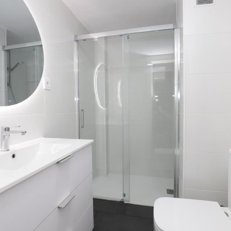 DIFFERENTFLATS California I - Two-Bedroom Apartment - 9