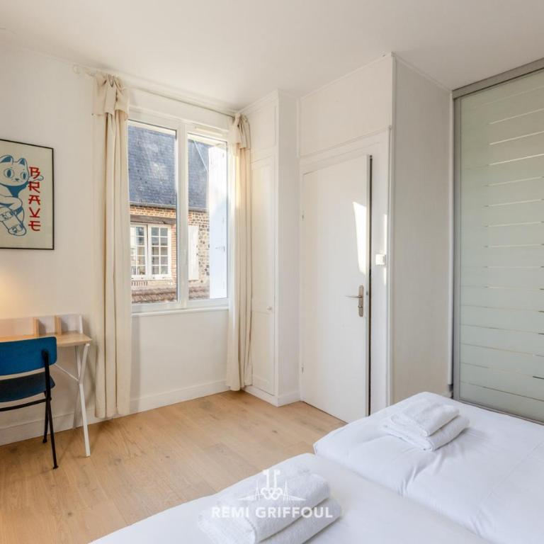 Family Stay - In the Heart of Honfleur 8 guests Private Garden - Ferienhaus - 16