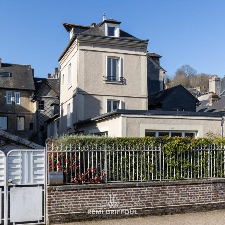 Family Stay - In the Heart of Honfleur 8 guests Private Garden - Ferienhaus - 26