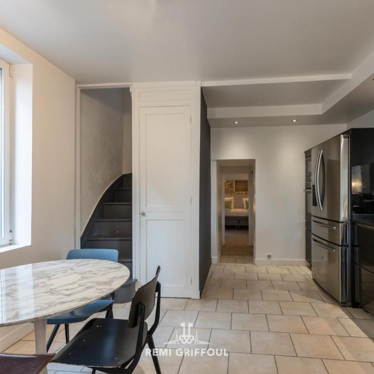 Family Stay - In the Heart of Honfleur 8 guests Private Garden - Ferienhaus - 7