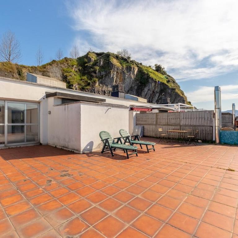 Exclusiva Terraza y parking a 5 min de Bilbao - Two-Bedroom Apartment - 3
