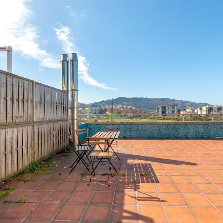 Exclusiva Terraza y parking a 5 min de Bilbao - Two-Bedroom Apartment - 19