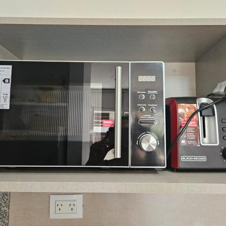 Encantador y acogedor studio con balcón en Almagro - Gran ubicación - One-Bedroom Apartment - 10