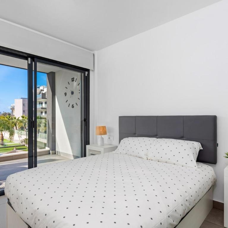 Piso Real - Casa - 67