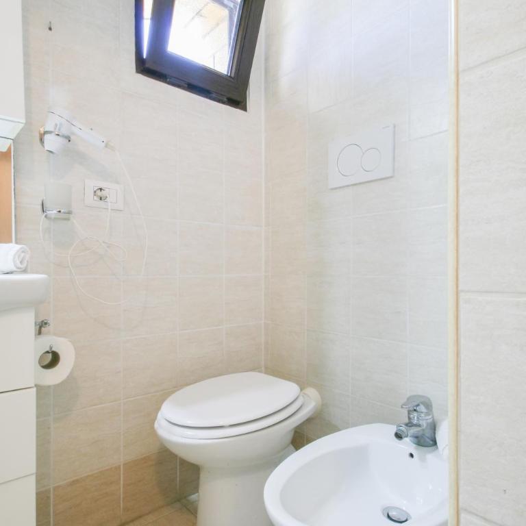 Attico Intimo ed Accogliente - Fiumicino Airport - Appartamento con 1 Camera da Letto - 15