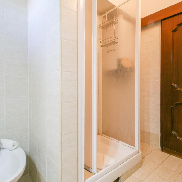 Attico Intimo ed Accogliente - Fiumicino Airport - Appartamento con 1 Camera da Letto - 4
