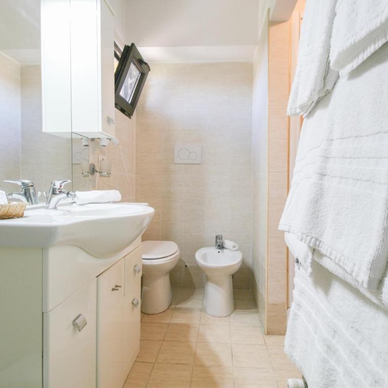 Attico Intimo ed Accogliente - Fiumicino Airport - Appartamento con 1 Camera da Letto - 17