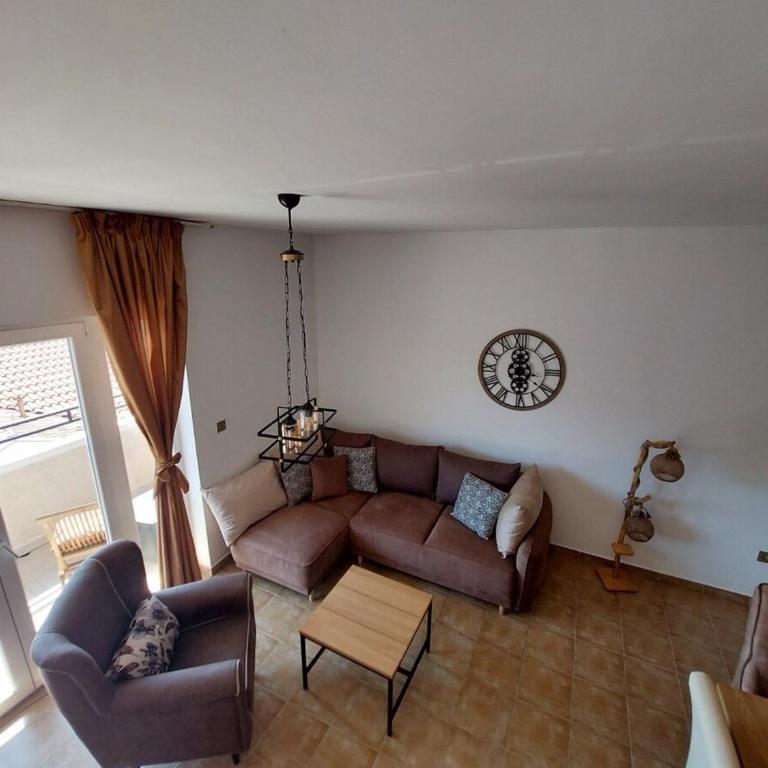 Luxury 3BR Duplex with Pool 2 Mins from Beach in Kumbor - Apartman sa 3 Spavaće Sobe - 6