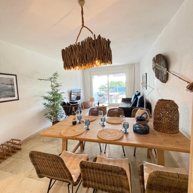 Paz4 Moraira Centrum-Zeezicht - Two-Bedroom Apartment with Balcony and Sea View - 1