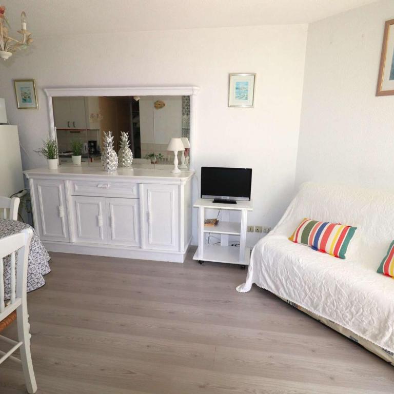 Appartement 2 Pièces, 4 Couchages, Parking Privatif, à 100m de la Mer et des Commerces - FR-1-307-48 - Appartamento (4 Adulti) - 15