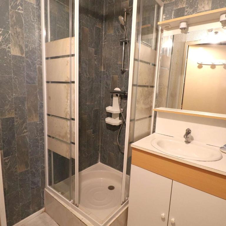 Appartement 2 Pièces, 4 Couchages, Parking Privatif, à 100m de la Mer et des Commerces - FR-1-307-48 - Appartamento (4 Adulti) - 19