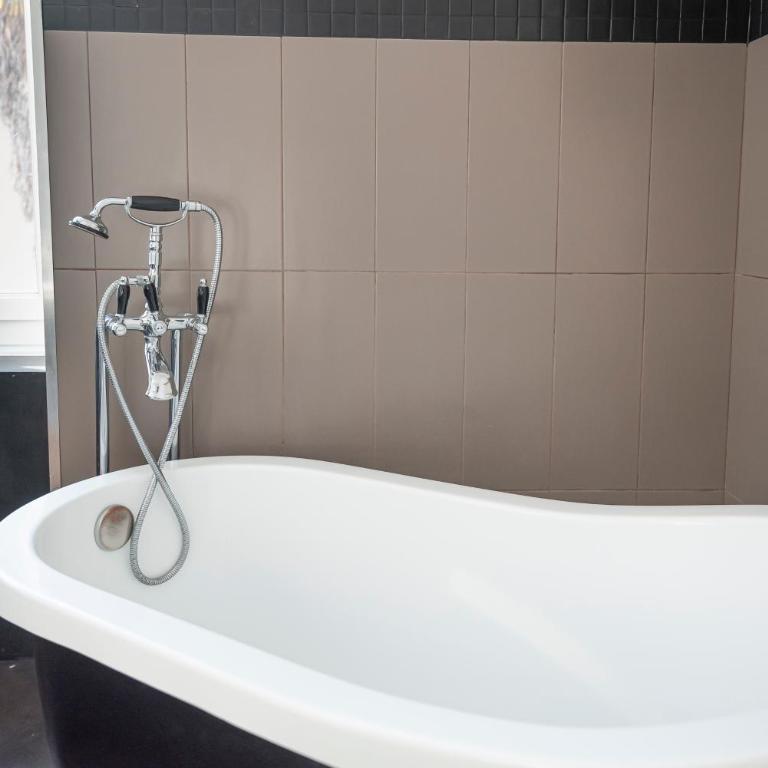 Le Solaris, Free Parking, 10 min SNCF Station - Appartement 2 Chambres - 20