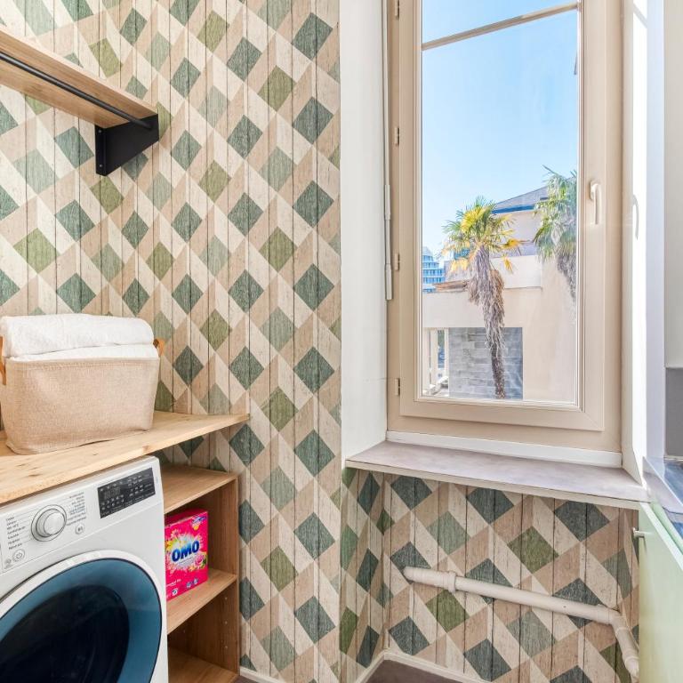 Le Solaris, Free Parking, 10 min SNCF Station - Appartement 2 Chambres - 13