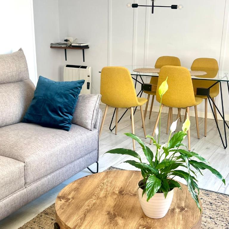NEW Gorgeous Central Apartment - Beachfront - 3 BD - Apartamento de 3 dormitorios - 1