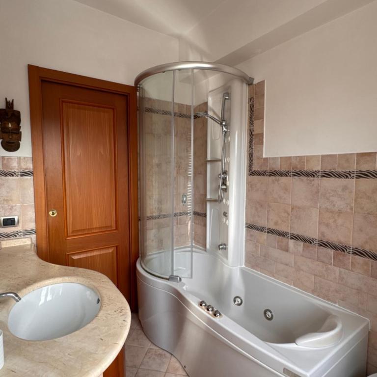Vatican District, Roma, alloggio centrale - Appartamento con 3 Camere da Letto e con Balcone - 12